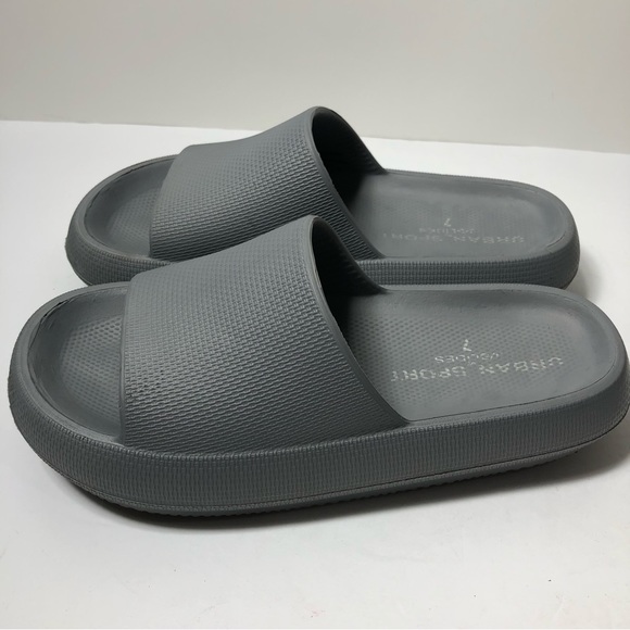 Urban Sport by J. Slides gray slide sandals. Size 7. In like new condition! - Picture 2 of 8